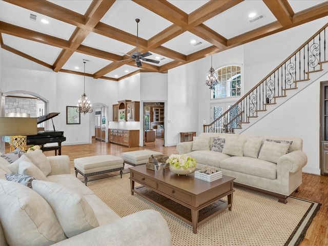 3105 E Briar Lane, Southlake, TX 76092