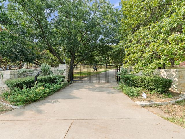 3105 E Briar Lane, Southlake, TX 76092