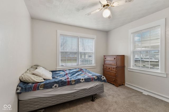 154 E Washington Street, Mooresville, IN 46158