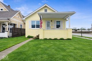 154 E Washington Street, Mooresville, IN 46158