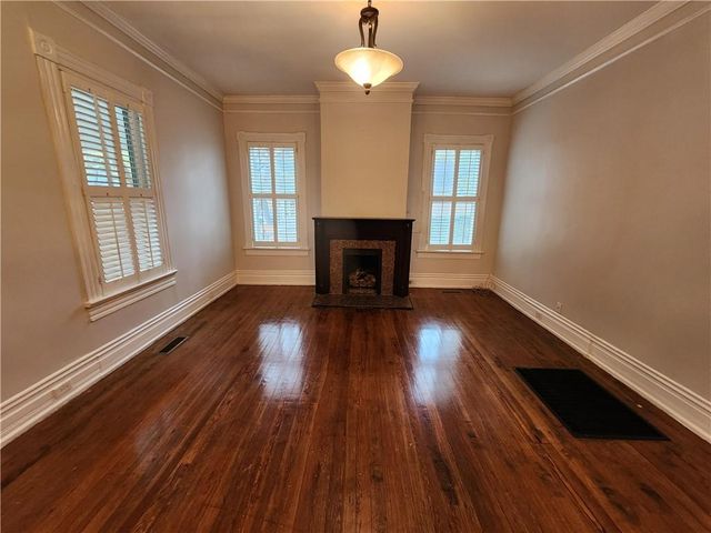 1055 Longley Avenue NW, Atlanta, GA 30318