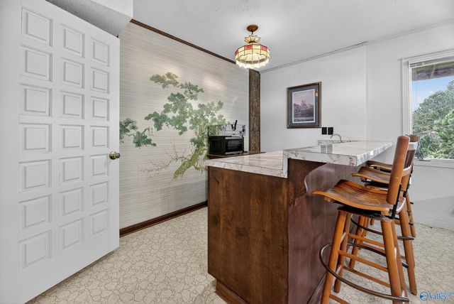 447 Riverton Drive, Rainbow City, AL 35906