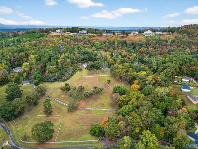 447 Riverton Drive, Rainbow City, AL 35906