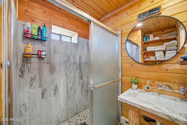 1904 PONCE Place, Show Low, AZ 85901