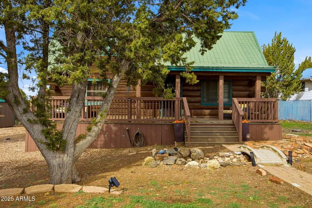 1904 PONCE Place, Show Low, AZ 85901