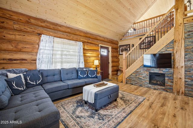 1904 PONCE Place, Show Low, AZ 85901