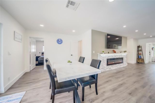 250 NE 27th Court, Boca Raton, FL 33431