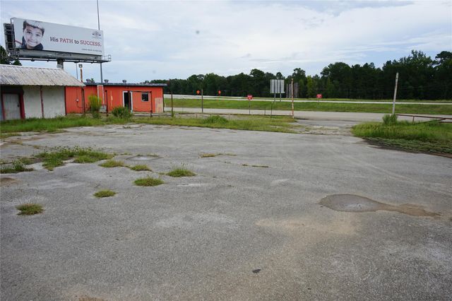 11421 Highway 59 S, Shepherd, TX 77371