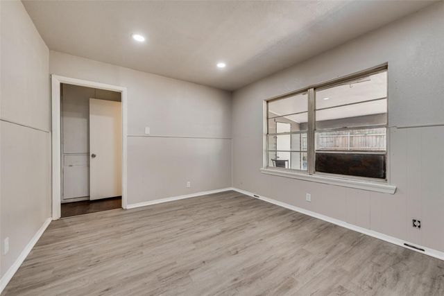 6748 Hialeah Drive, Dallas, TX 75214