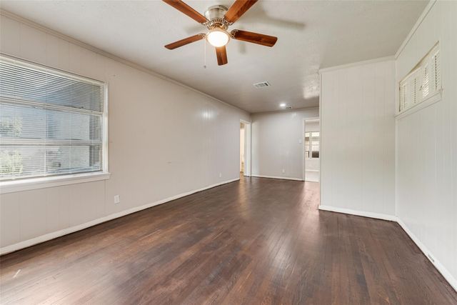 6748 Hialeah Drive, Dallas, TX 75214