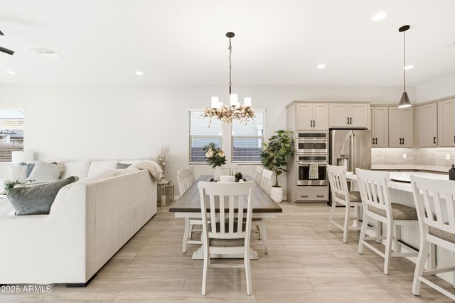 22889 E CARRIAGE Way, Queen Creek, AZ 85142