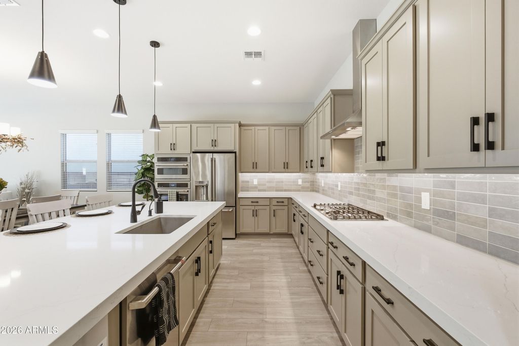 22889 E CARRIAGE Way, Queen Creek, AZ 85142