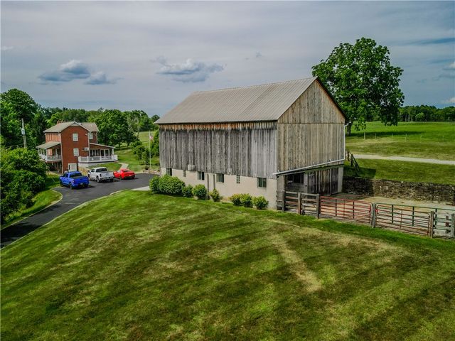440 Owl Hollow Road, Ligonier Twp, PA 15658