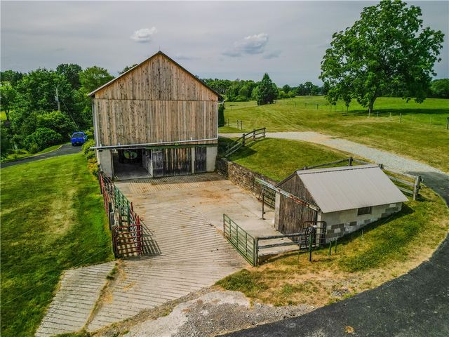 440 Owl Hollow Road, Ligonier Twp, PA 15658