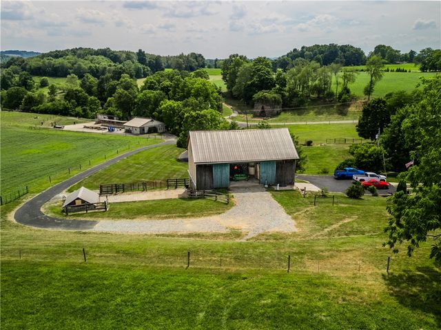 440 Owl Hollow Road, Ligonier Twp, PA 15658