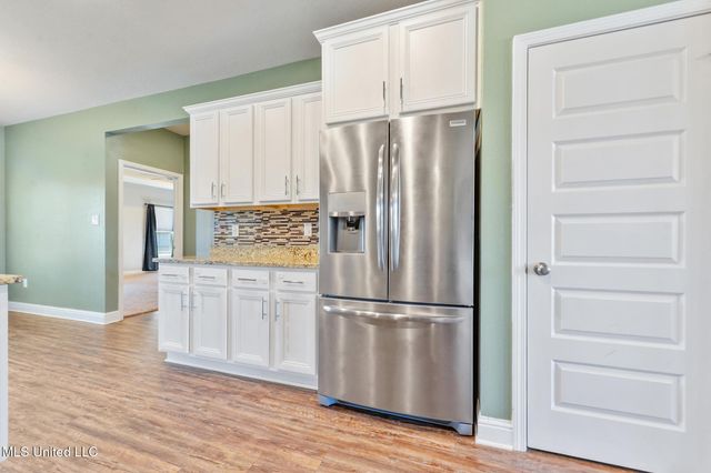 148 Oyster Catcher Cove, Ocean Springs, MS 39564