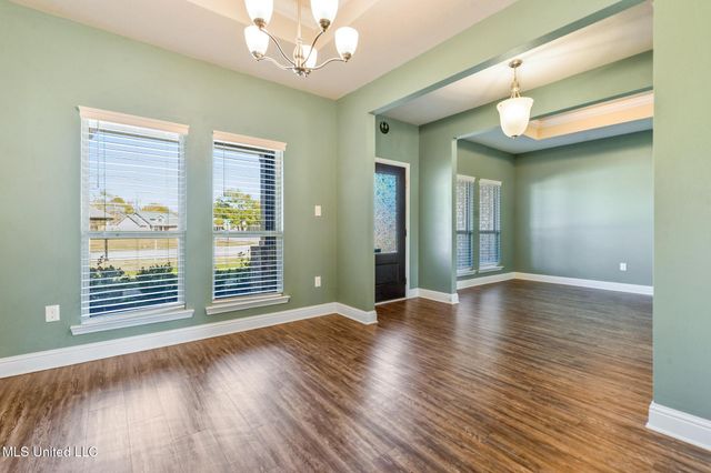 148 Oyster Catcher Cove, Ocean Springs, MS 39564