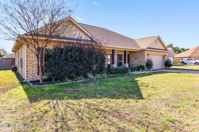 148 Oyster Catcher Cove, Ocean Springs, MS 39564