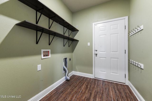 148 Oyster Catcher Cove, Ocean Springs, MS 39564