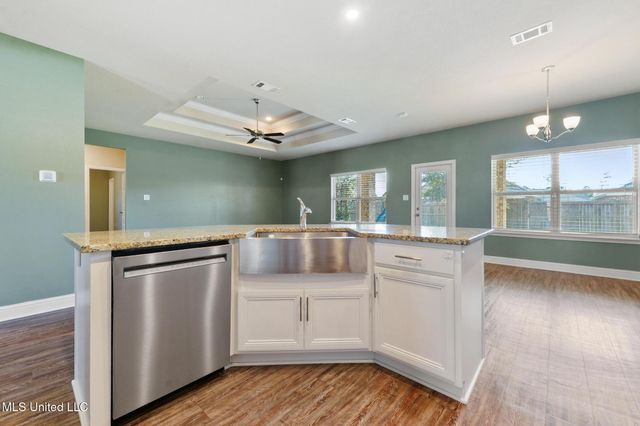 148 Oyster Catcher Cove, Ocean Springs, MS 39564