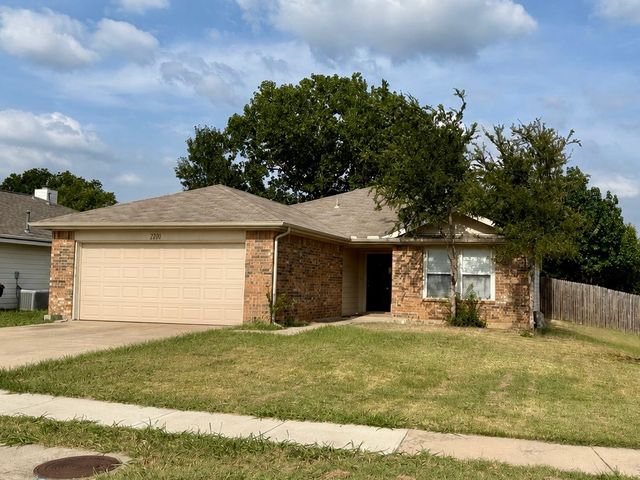 2200 Lookout Lane, Denton, TX 76207
