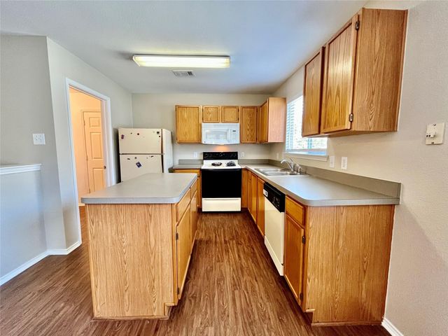 2200 Lookout Lane, Denton, TX 76207