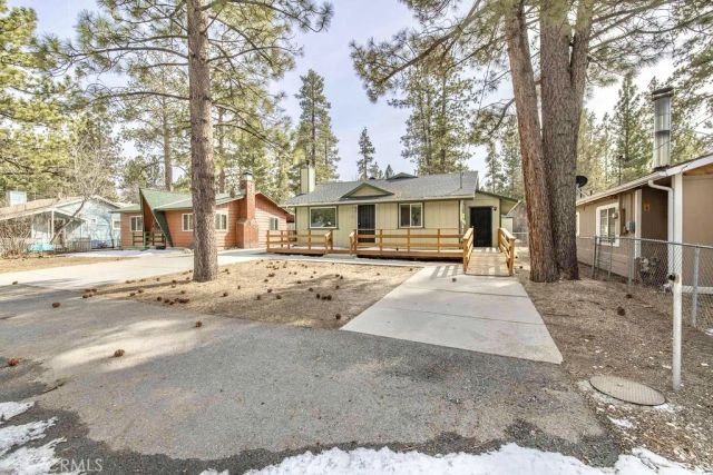 632 E Meadow Lane, Big Bear City, CA 92314
