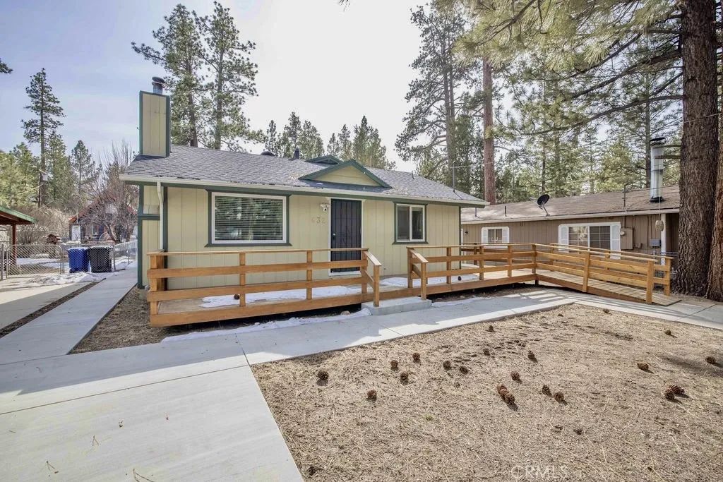 632 E Meadow Lane, Big Bear City, CA 92314