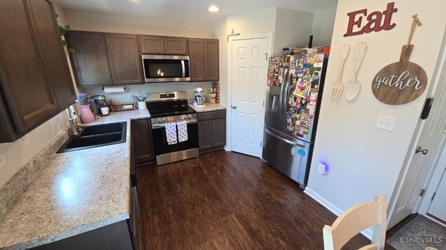 821 Emerald Drive, South Lebanon, OH 45065