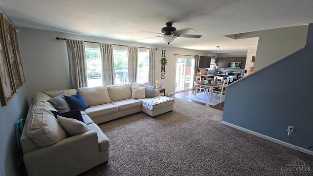 821 Emerald Drive, South Lebanon, OH 45065