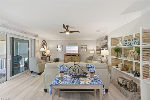 500 Teryl RD 2312, Naples, FL 34112