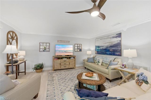 500 Teryl RD 2312, Naples, FL 34112