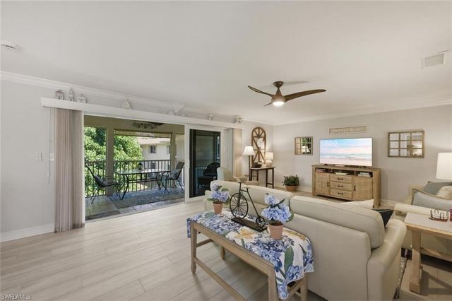 500 Teryl RD 2312, Naples, FL 34112