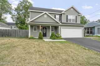 3 Launfal Street, Colonie, NY 12205