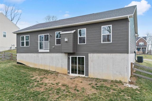 415 Pleasant Ridge Drive, Lebanon, OH 45036