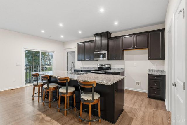 415 Pleasant Ridge Drive, Lebanon, OH 45036