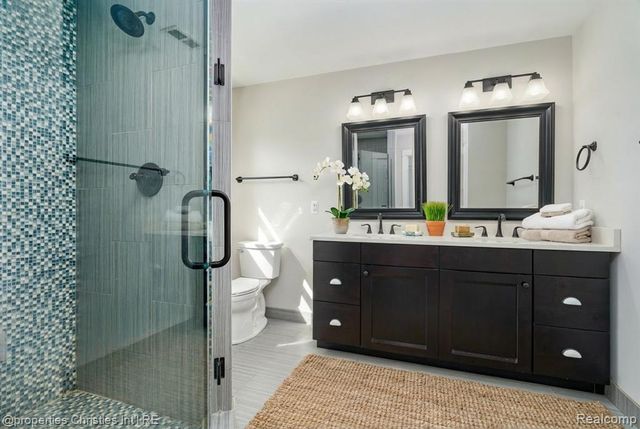 805 Forest Avenue, Royal Oak, MI 48067