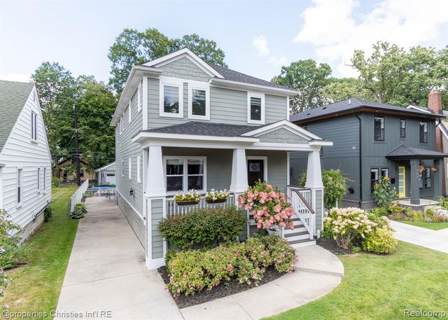 805 Forest Avenue, Royal Oak, MI 48067