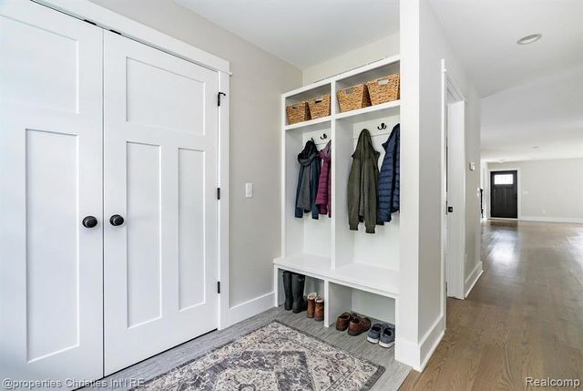 805 Forest Avenue, Royal Oak, MI 48067