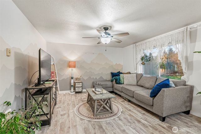 324 Cedar Court, Winlock, WA 98596