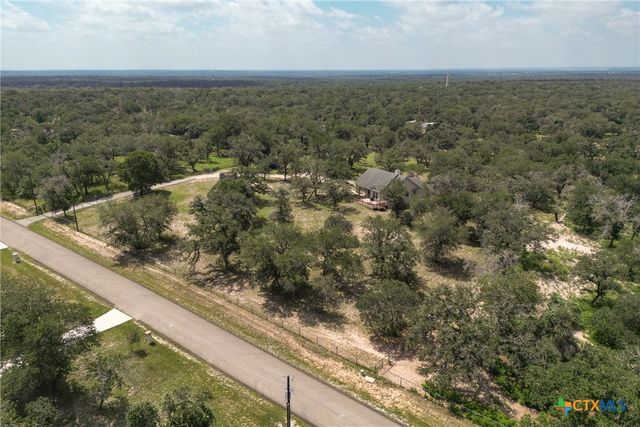 1262 Morning Glory Lane, Adkins, TX 78101