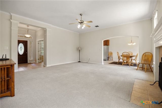 1262 Morning Glory Lane, Adkins, TX 78101