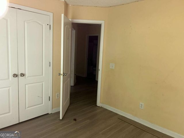 1123 Bradford Park Drive, Auburn, GA 30011