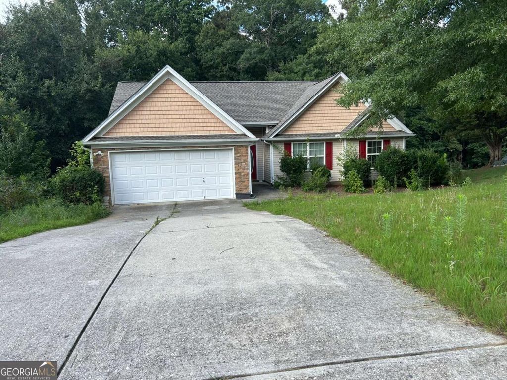 1123 Bradford Park Drive, Auburn, GA 30011
