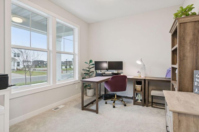 10173 Arrowwood Trail, Woodbury, MN 55129