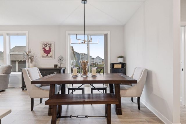 10173 Arrowwood Trail, Woodbury, MN 55129