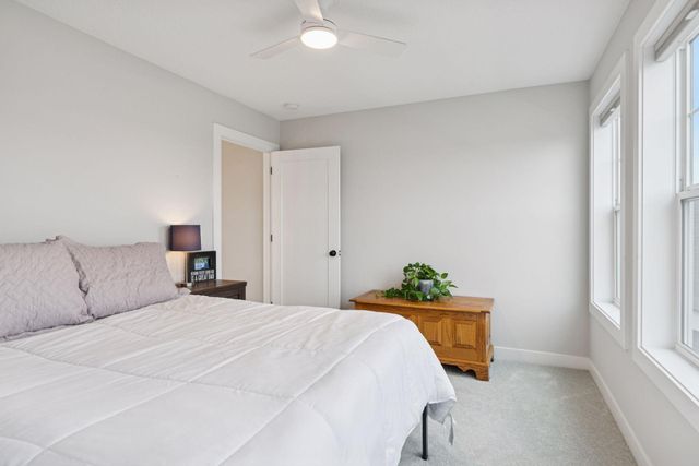 10173 Arrowwood Trail, Woodbury, MN 55129