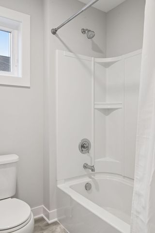 10173 Arrowwood Trail, Woodbury, MN 55129