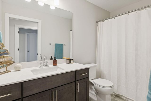 10173 Arrowwood Trail, Woodbury, MN 55129