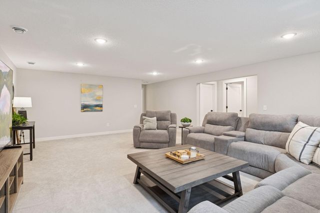 10173 Arrowwood Trail, Woodbury, MN 55129